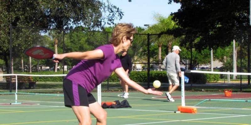 Hitting Techniques To Swing A Pickleball