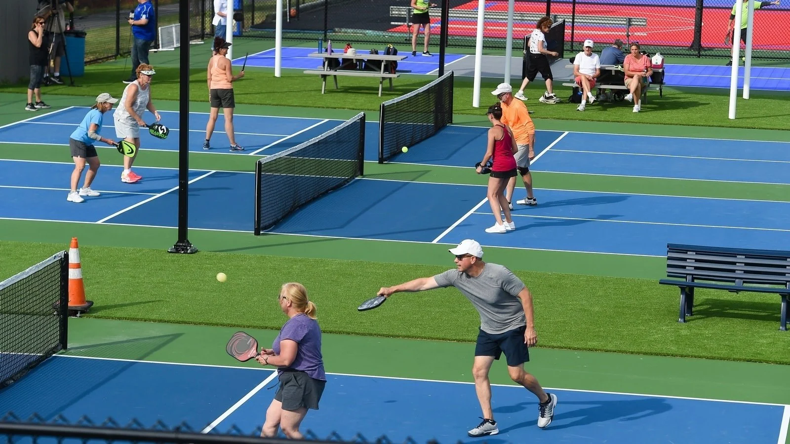 Chilmark Residents Recommend Public Pickleball Court